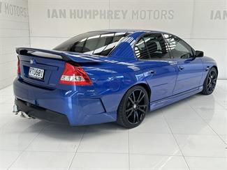 2006 Holden HSV - Thumbnail