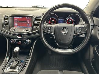 2016 Holden Commodore - Thumbnail