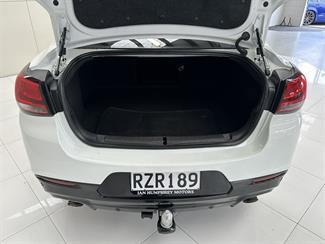 2016 Holden Commodore - Thumbnail