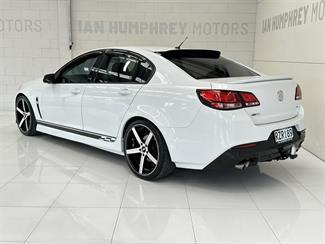 2016 Holden Commodore - Thumbnail