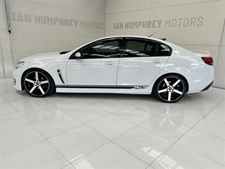 2016 Holden Commodore - Thumbnail