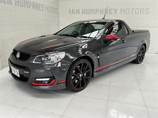 2017 Holden Commodore - Thumbnail