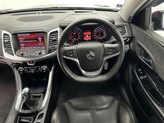 2017 Holden Commodore - Thumbnail