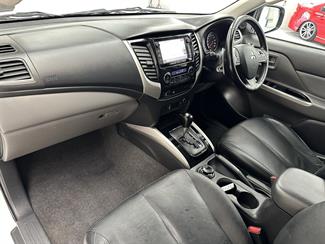 2016 Mitsubishi Triton - Thumbnail