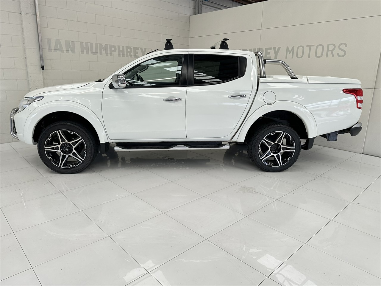 2016 Mitsubishi Triton