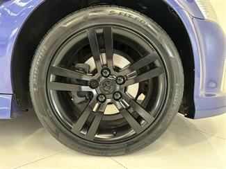 2007 Holden Commodore - Thumbnail