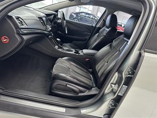 2015 Holden Commodore - Thumbnail