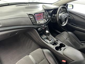 2015 Holden Commodore - Thumbnail