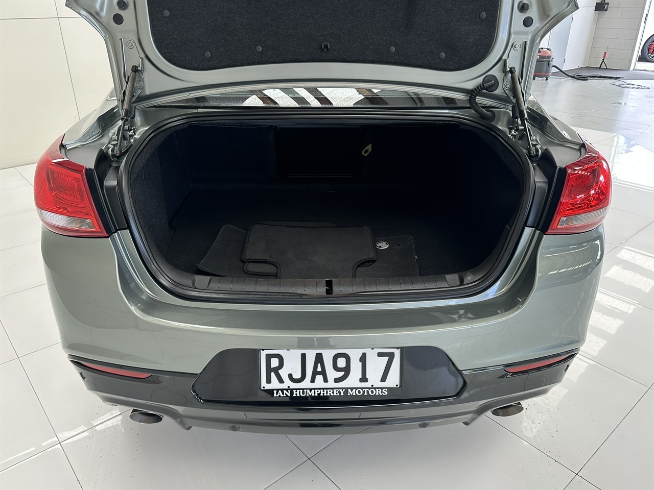 2015 Holden Commodore