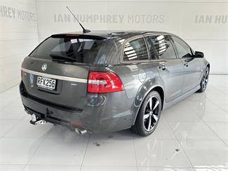 2017 Holden Commodore - Thumbnail