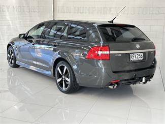 2017 Holden Commodore - Thumbnail