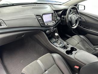 2017 Holden Commodore - Thumbnail