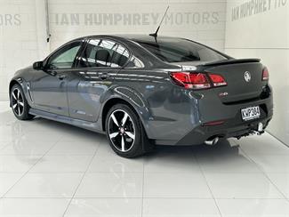 2017 Holden Commodore - Thumbnail