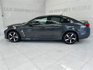 2017 Holden Commodore - Thumbnail