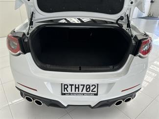 2018 Holden HSV - Thumbnail
