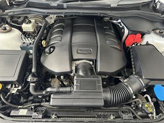2016 Holden Commodore - Thumbnail