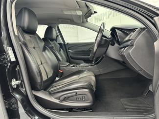 2016 Holden Commodore - Thumbnail
