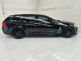 2016 Holden Commodore - Thumbnail