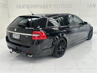 2016 Holden Commodore - Thumbnail