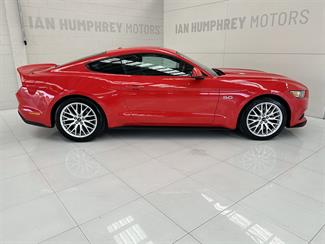 2016 Ford Mustang - Thumbnail