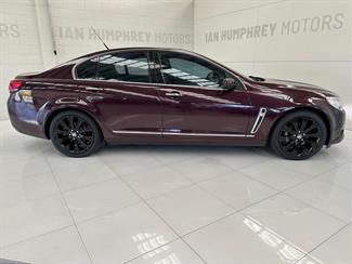 2015 Holden Commodore - Thumbnail