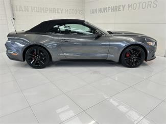 2017 Ford Mustang - Thumbnail