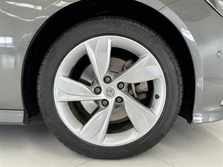 2019 Holden Commodore - Thumbnail