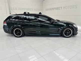 2015 Holden Commodore - Thumbnail