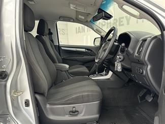 2020 Holden Colorado - Thumbnail