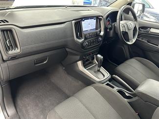 2020 Holden Colorado - Thumbnail