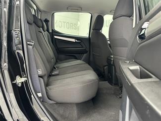 2017 Holden Colorado - Thumbnail