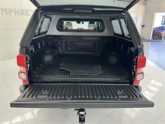 2017 Holden Colorado - Thumbnail