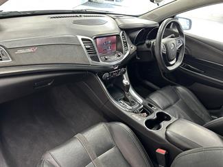 2016 Holden Commodore - Thumbnail