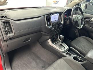 2017 Holden Colorado - Thumbnail
