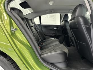 2016 Holden Commodore - Thumbnail