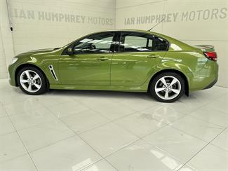 2016 Holden Commodore - Thumbnail