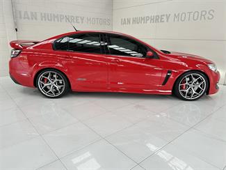 2016 Holden Commodore - Thumbnail