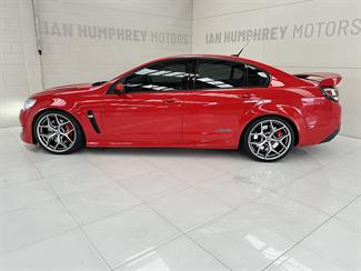 2016 Holden Commodore - Thumbnail