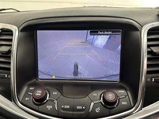 2015 Holden Commodore - Thumbnail