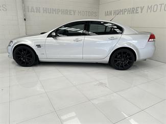 2012 Holden Commodore - Thumbnail