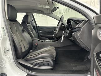 2014 Holden Commodore - Thumbnail