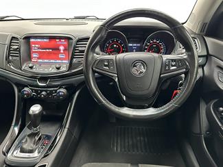 2015 Holden Commodore - Thumbnail