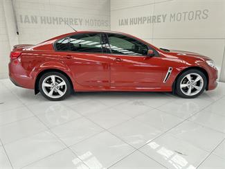 2015 Holden Commodore - Thumbnail