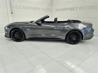 2018 Ford Mustang - Thumbnail