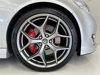 2016 Holden Commodore - Thumbnail