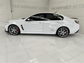 2016 Holden Commodore - Thumbnail