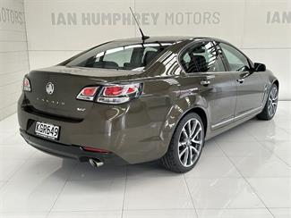 2016 Holden Commodore - Thumbnail