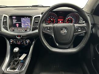2016 Holden Commodore - Thumbnail