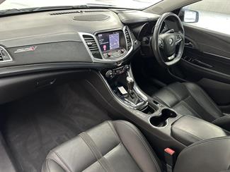 2016 Holden Commodore - Thumbnail