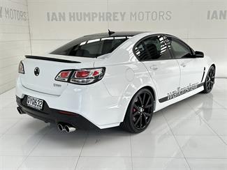 2016 Holden Commodore - Thumbnail